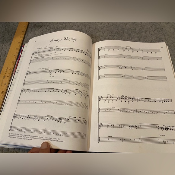 Pink Floyd The Wall Guitar Tab Book - Picture 7 of 12